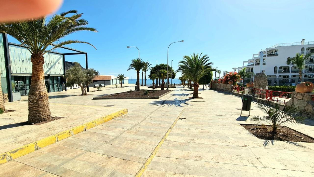 Oceanfront Deluxe-45M,Heated Pools,2Aircondition, 2Tv-65",Dishwasher,600Mb,Lift,Amadores View ! Playa Del Cura  Extérieur photo